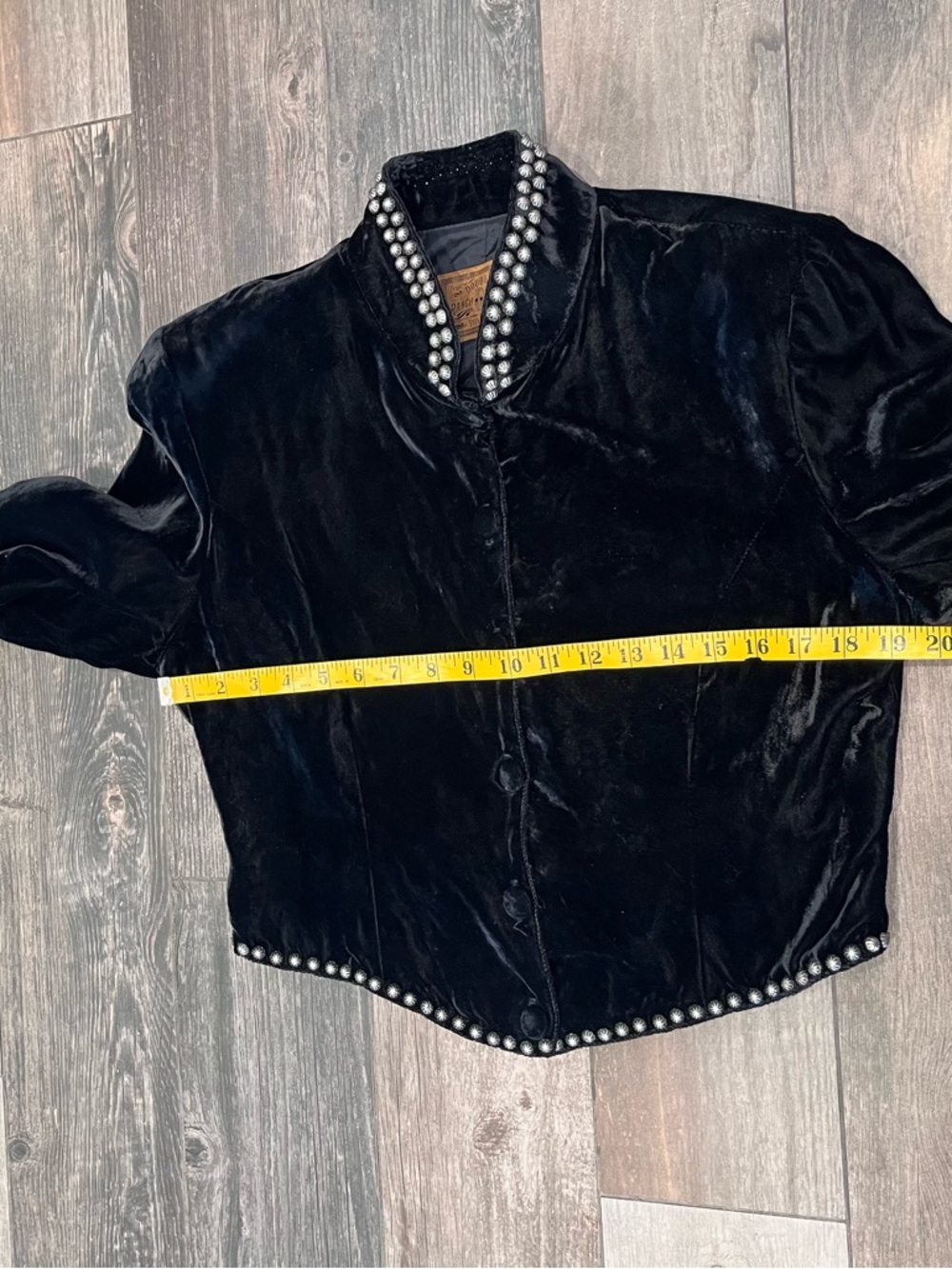Double D Ranch Wear Black Velvet Studded  Crossess Womens Cropped Jacket Sz M - Picture 9 of 11